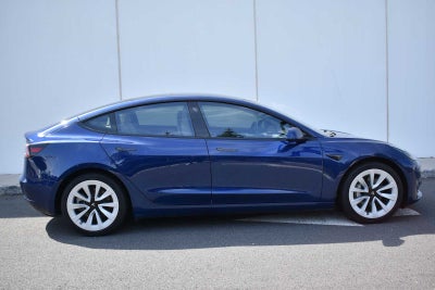 2023 Tesla Model 3 RWD