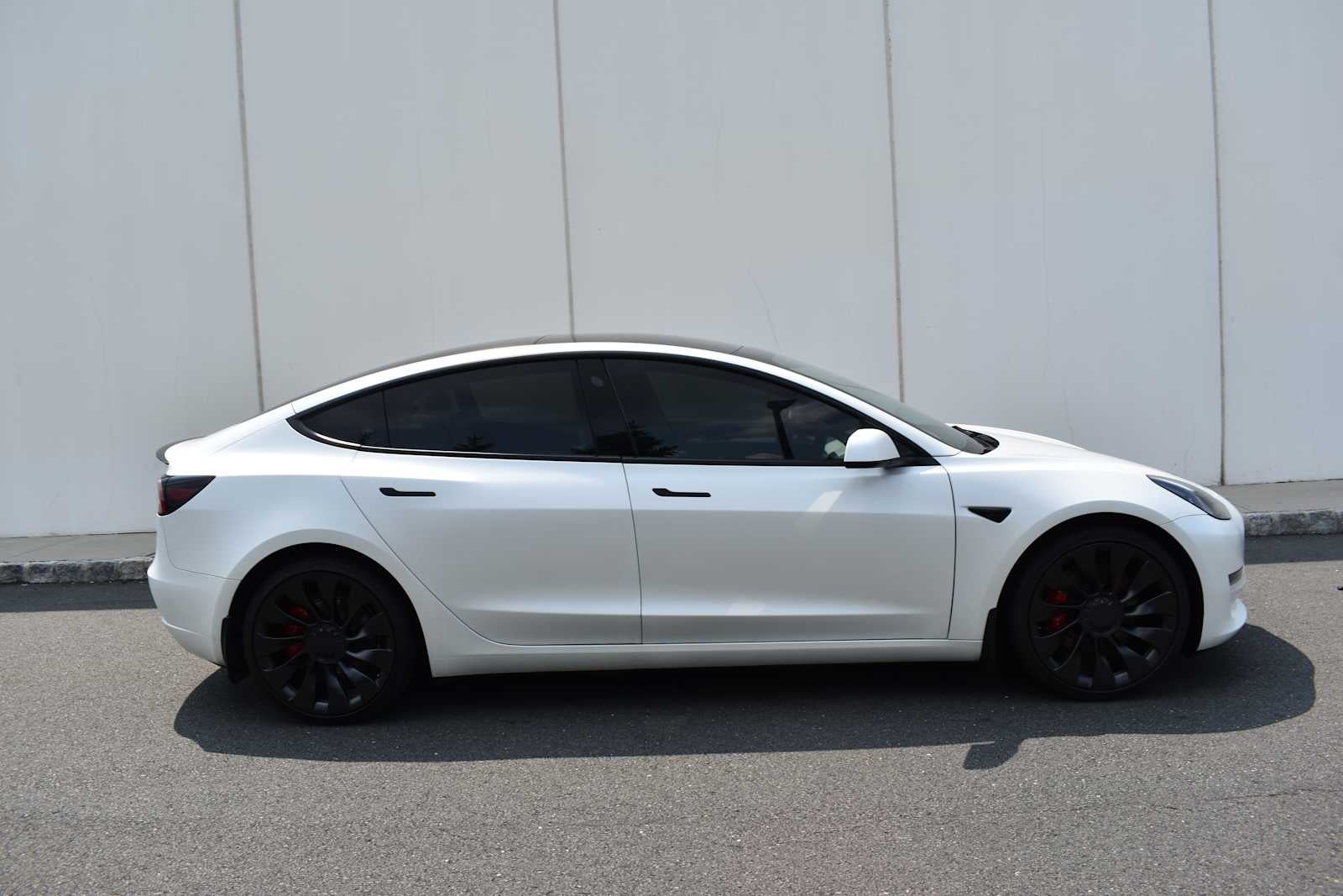 2023 Tesla Model 3 Performance AWD