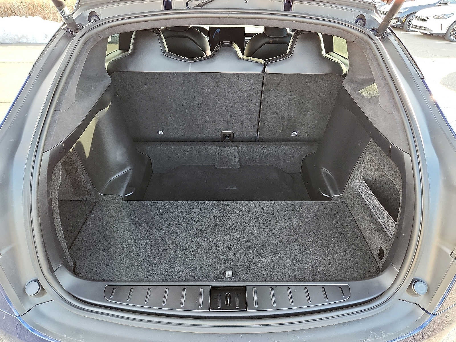 2022 Tesla Model X AWD