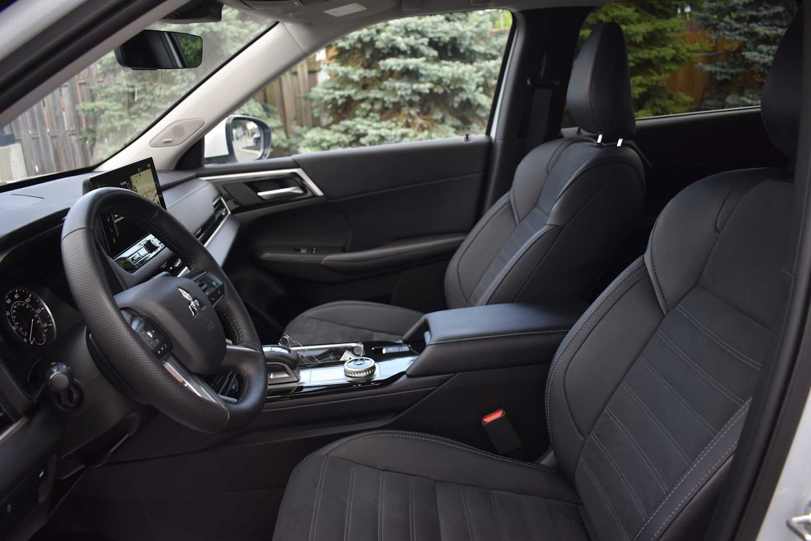 2026 Mitsubishi Outlander SE S-AWC