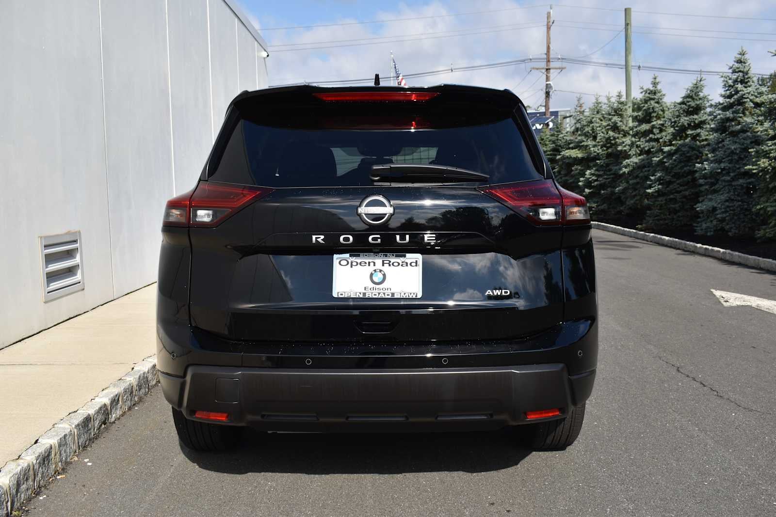 2026 Nissan Rogue AWD SV *Ltd Avail*