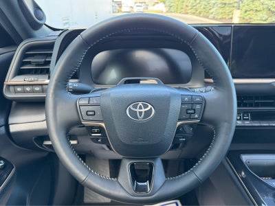 2025 Toyota Crown Signia Limited AWD