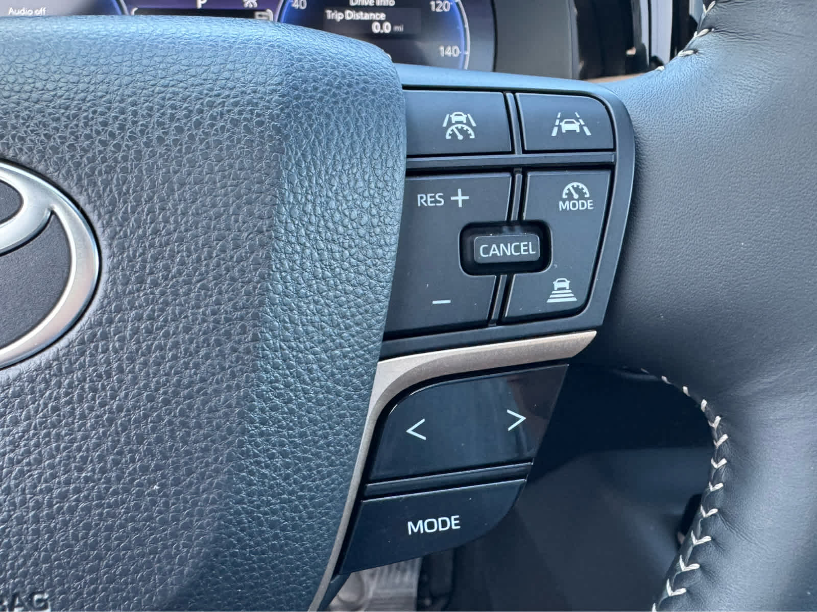 2025 Toyota Crown Signia Limited AWD