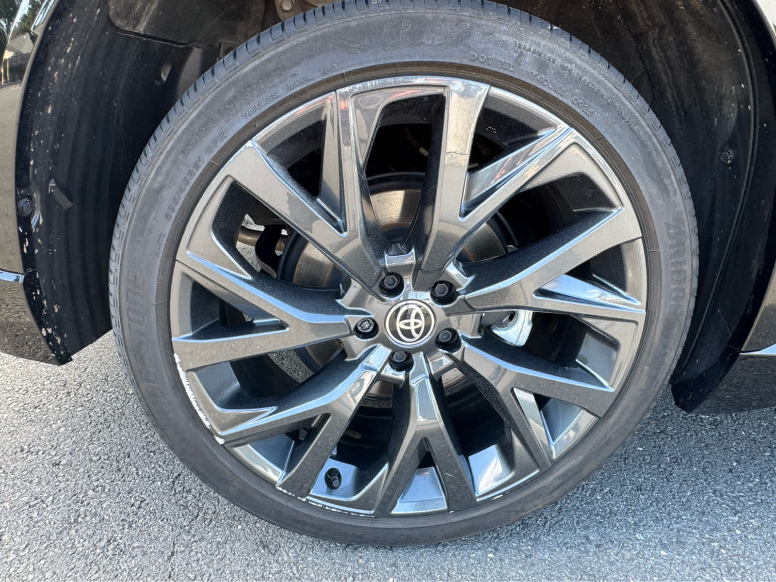2025 Toyota Crown Signia Limited AWD