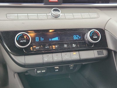 2024 Hyundai Elantra SEL IVT