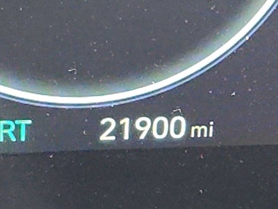 2024 Hyundai Elantra SEL IVT