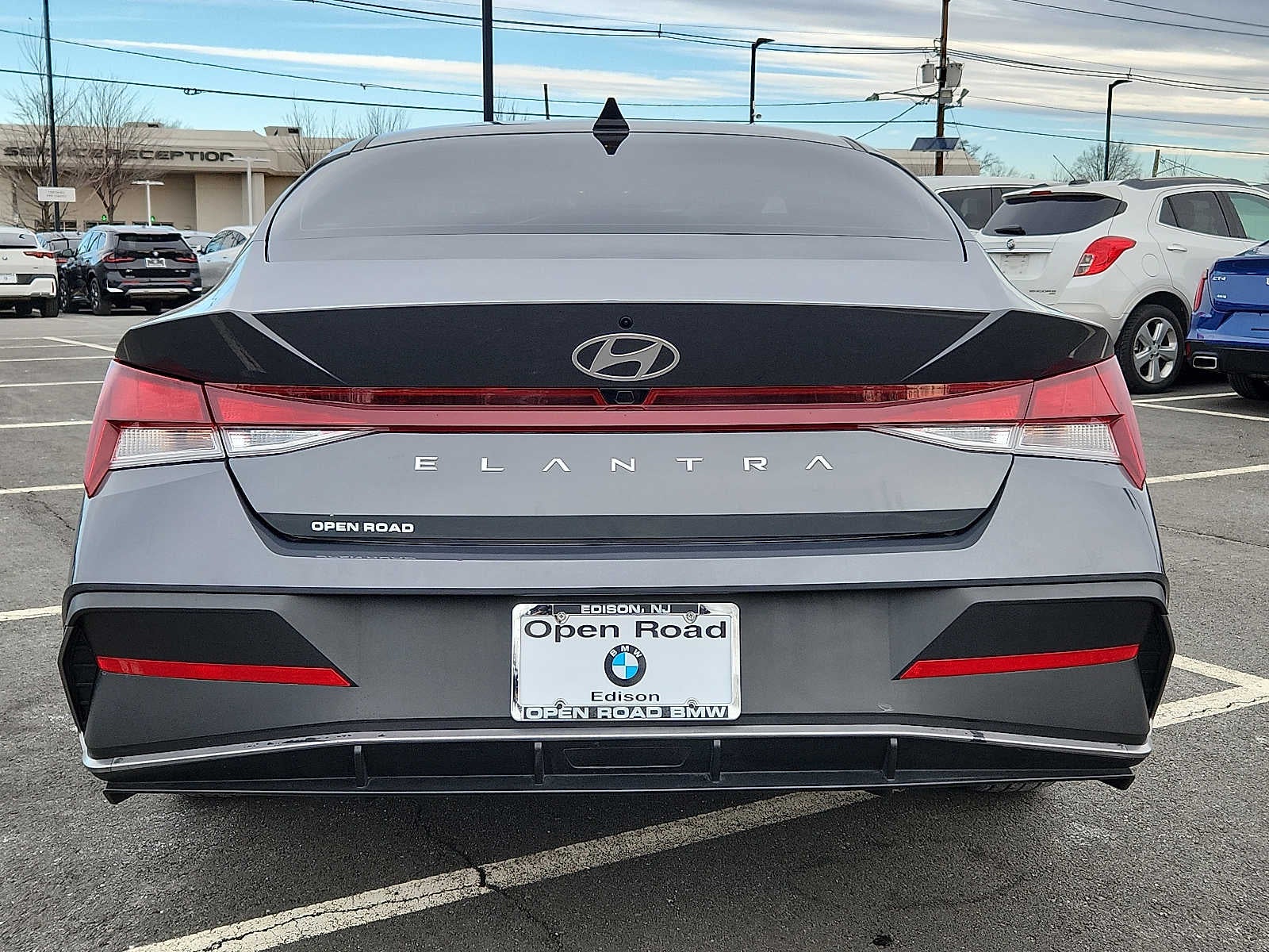 2024 Hyundai Elantra SEL IVT