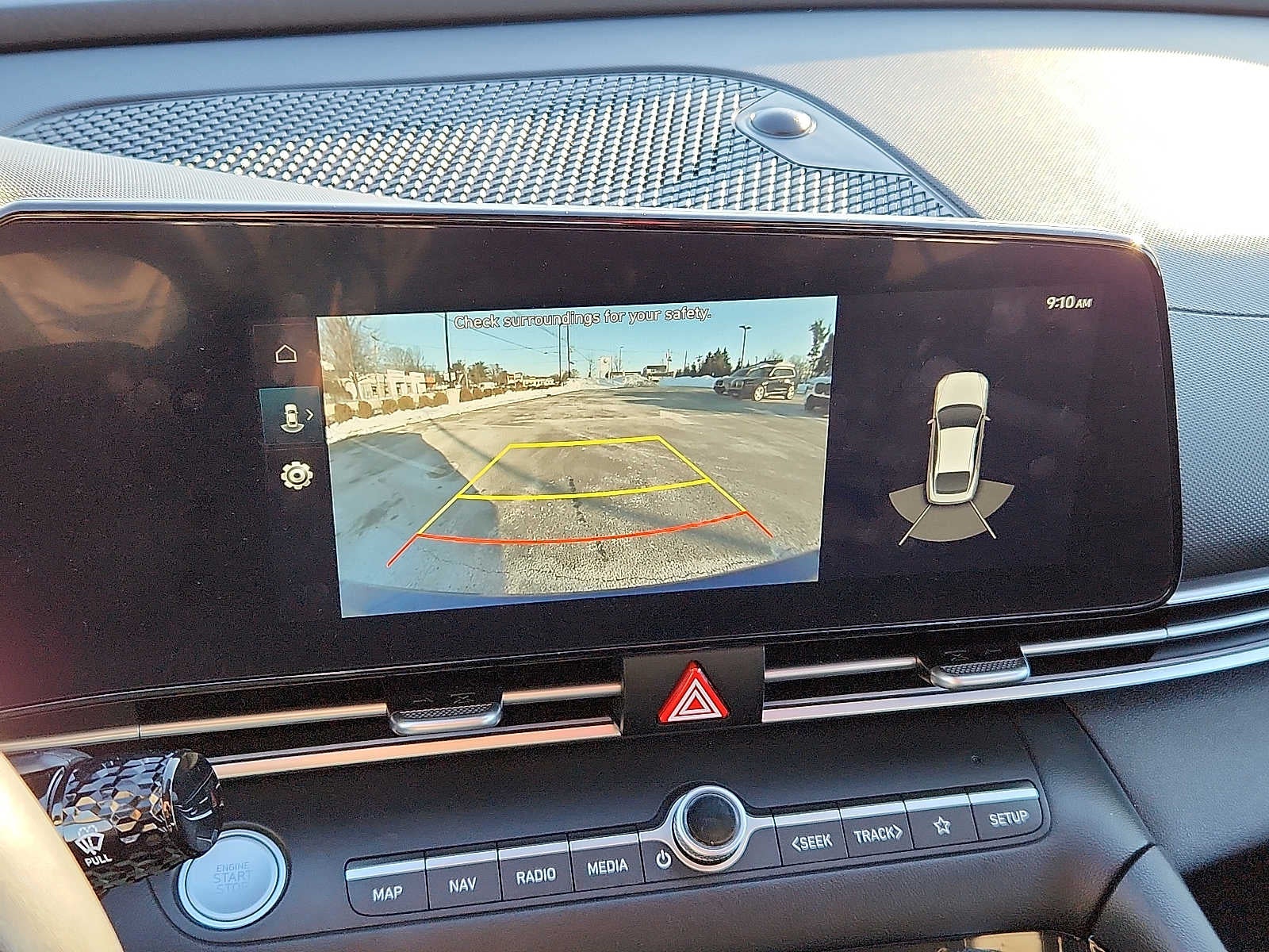 2023 Hyundai Elantra Limited IVT