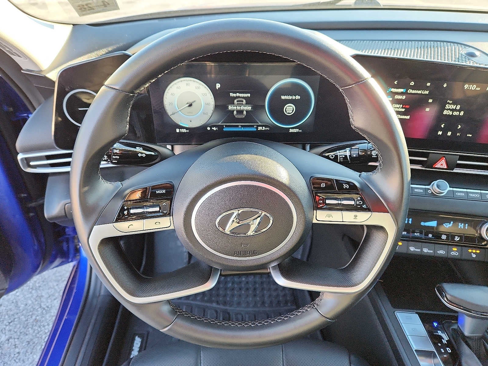 2023 Hyundai Elantra Limited IVT