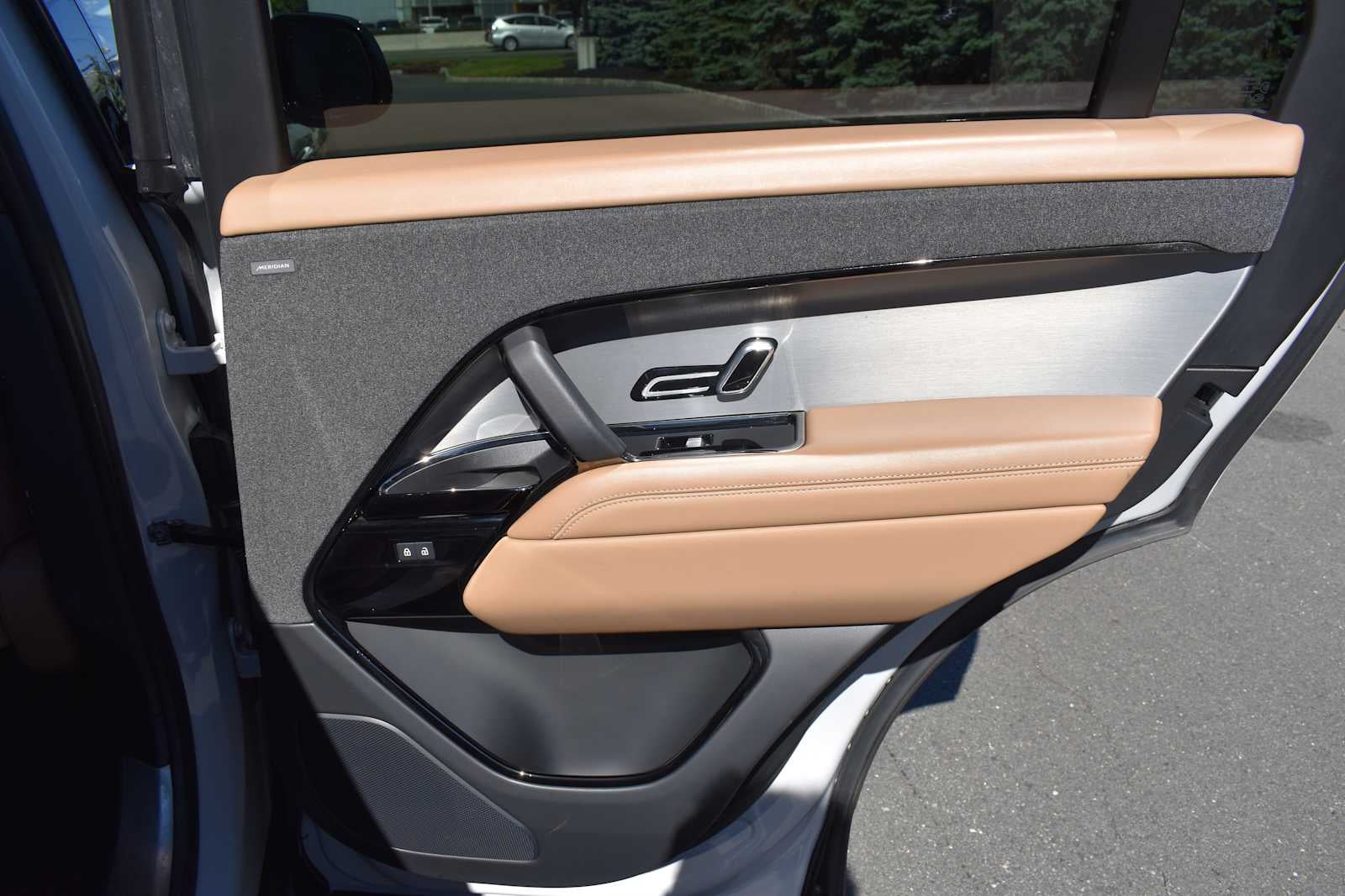 2024 Land Rover Range Rover Sport P360 SE