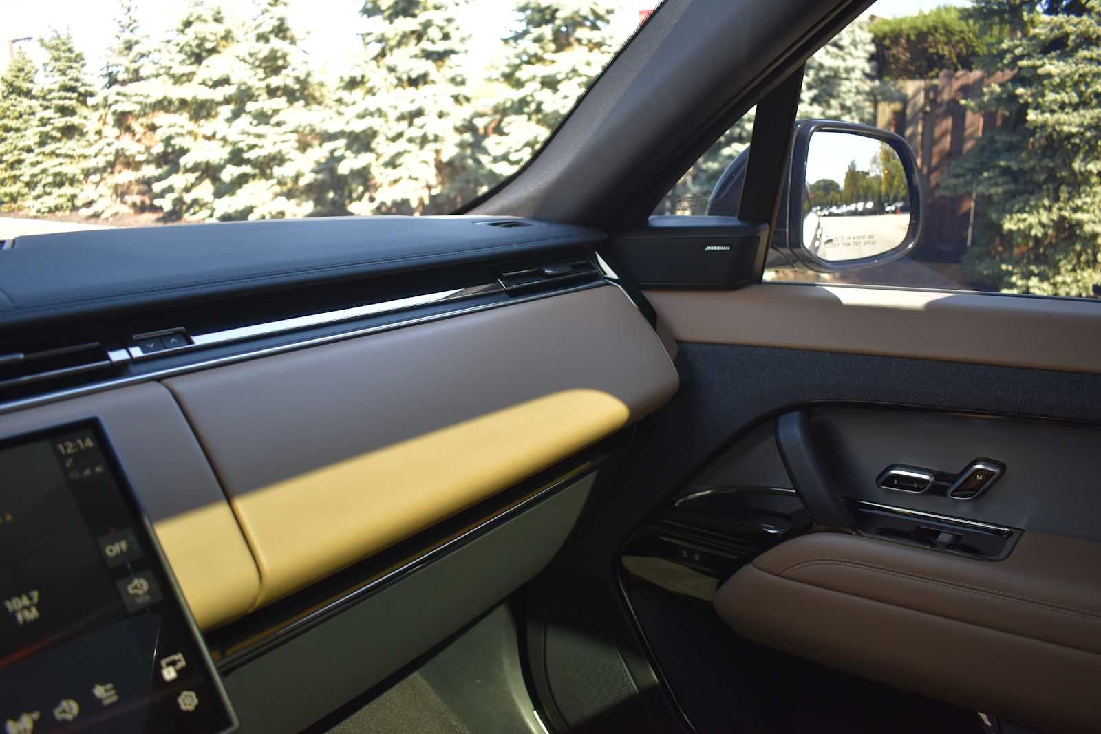2024 Land Rover Range Rover Sport P360 SE