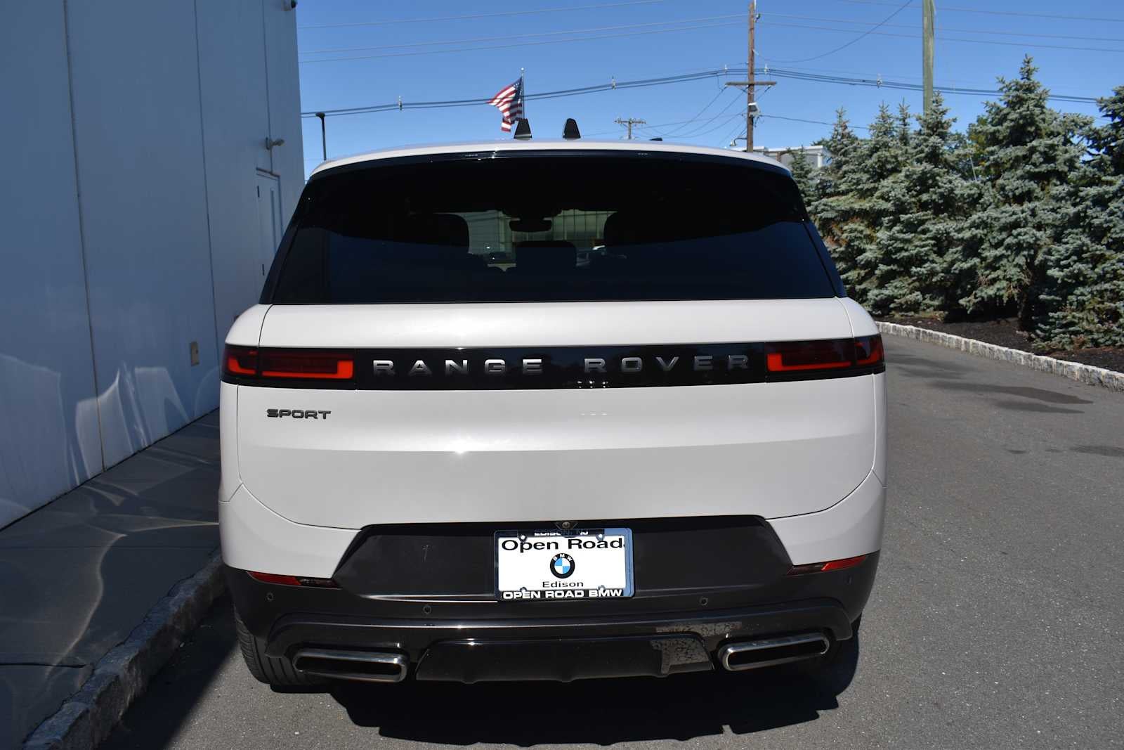 2024 Land Rover Range Rover Sport P360 SE