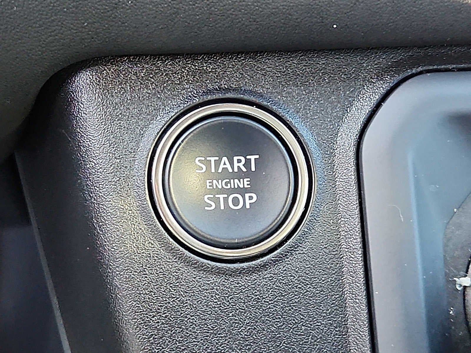 2023 Land Rover Defender 110 X-Dynamic SE AWD