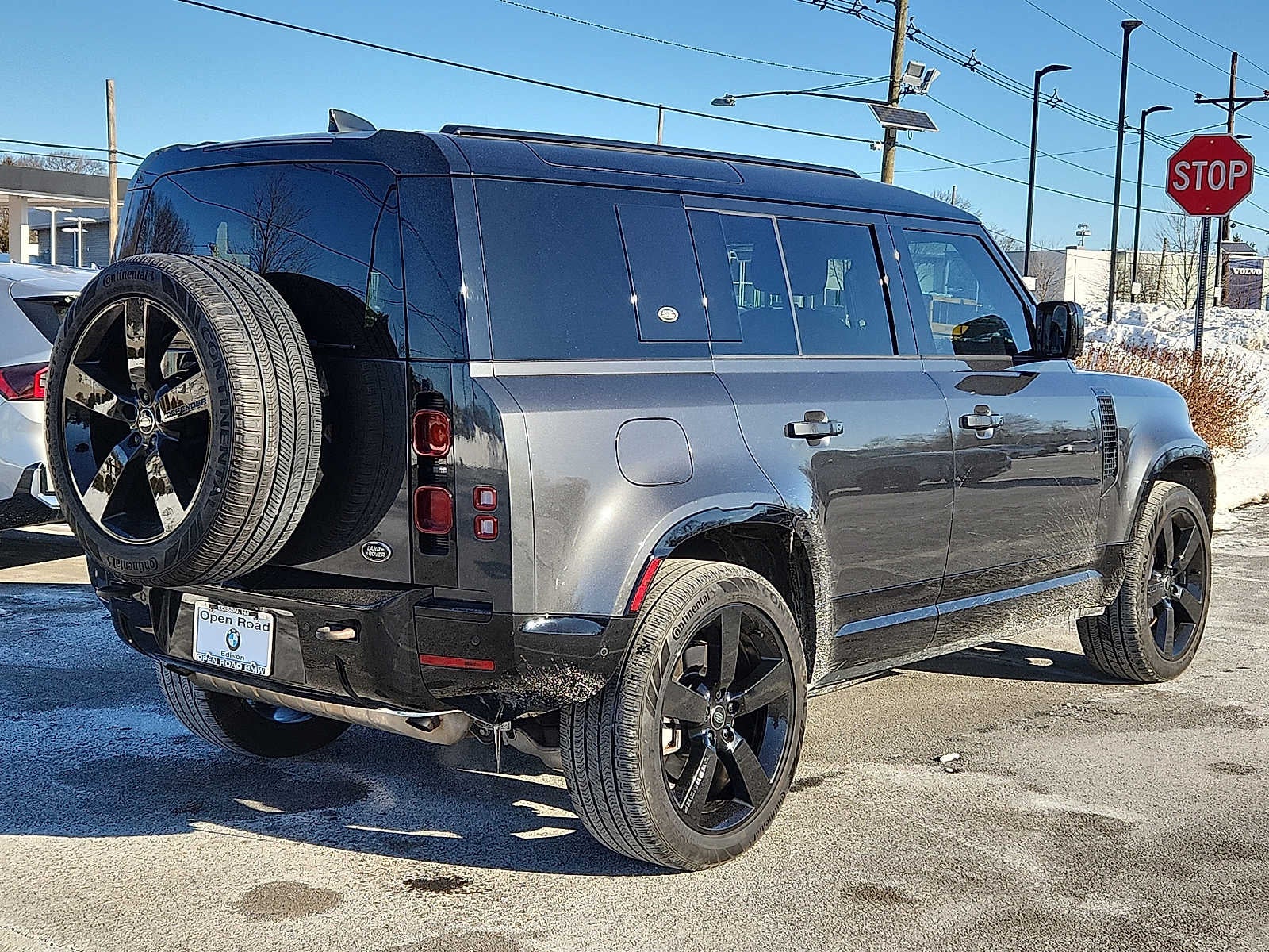 2023 Land Rover Defender 110 X-Dynamic SE AWD