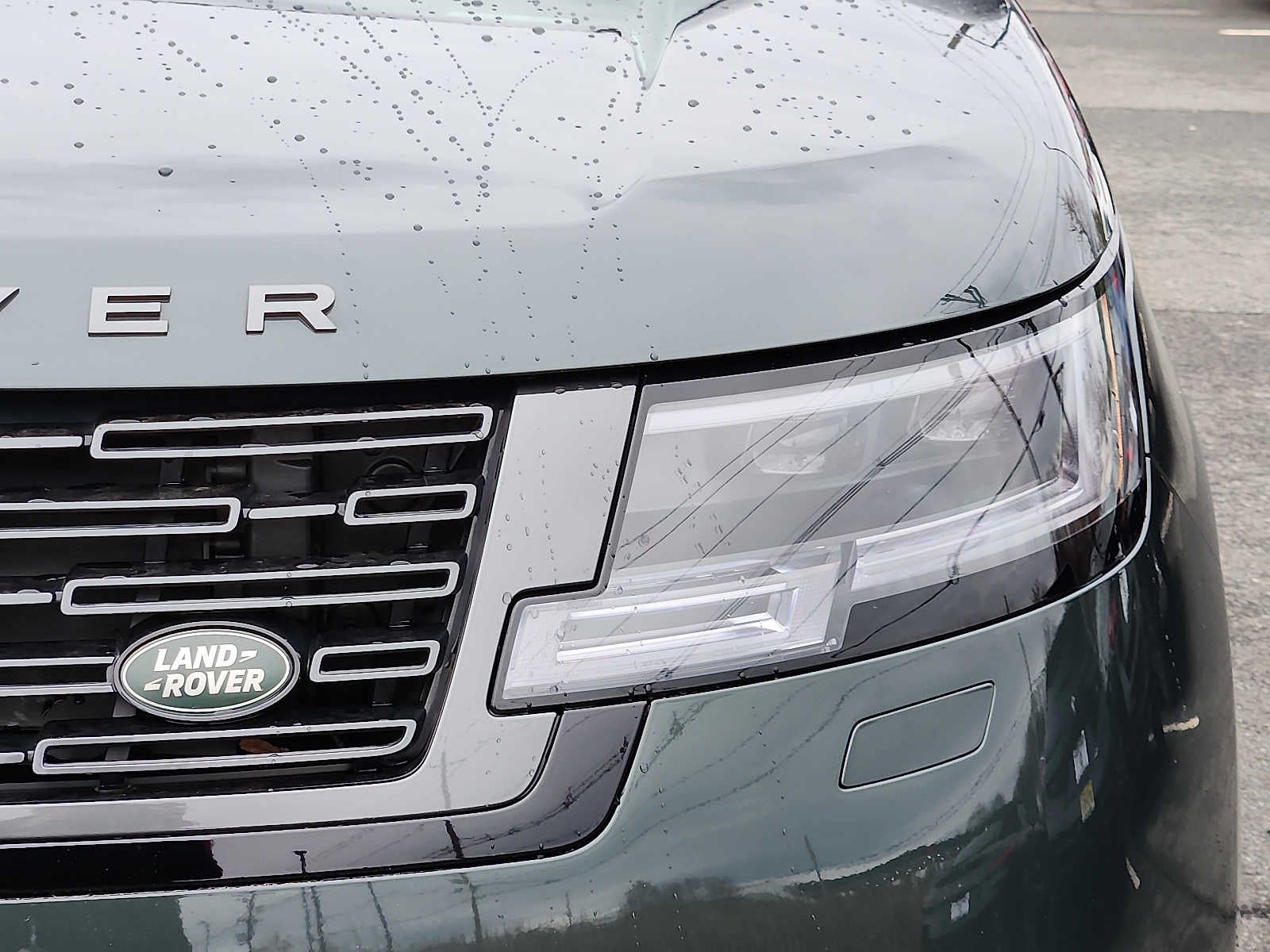 2024 Land Rover Range Rover P400 SE LWB 7 Seat