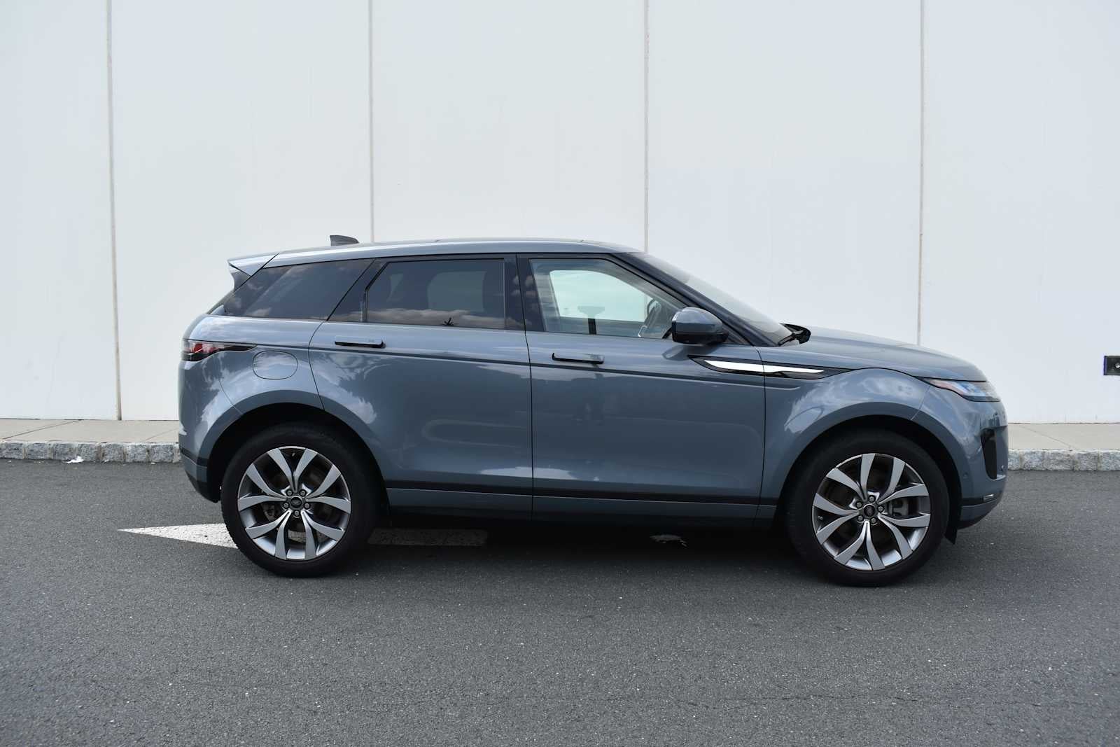 2021 Land Rover Range Rover Evoque SE AWD