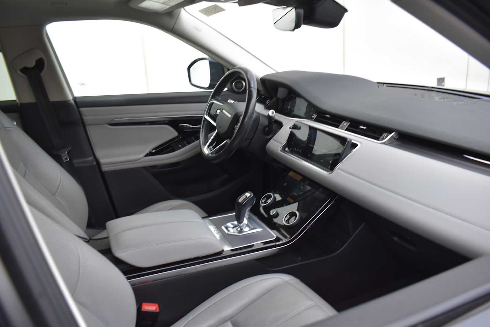 2021 Land Rover Range Rover Evoque SE AWD