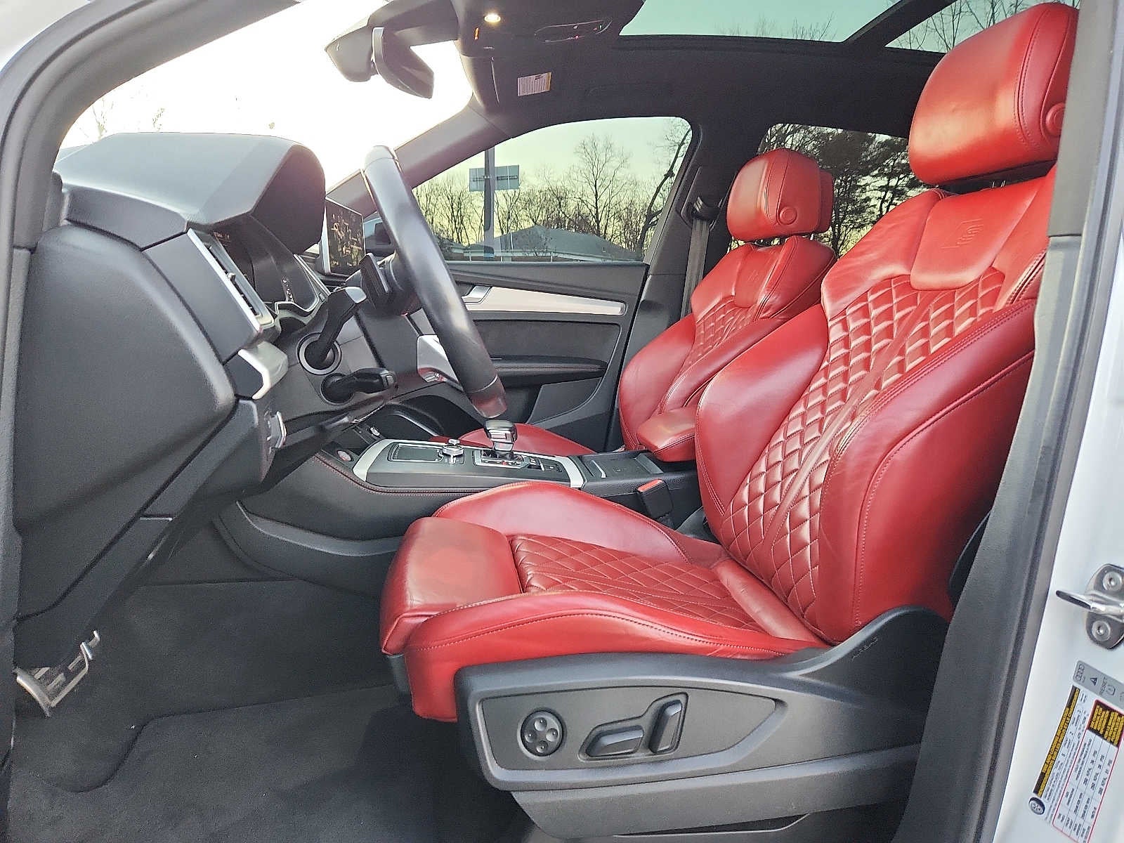 2020 Audi SQ5 Premium Plus 3.0 TFSI quattro