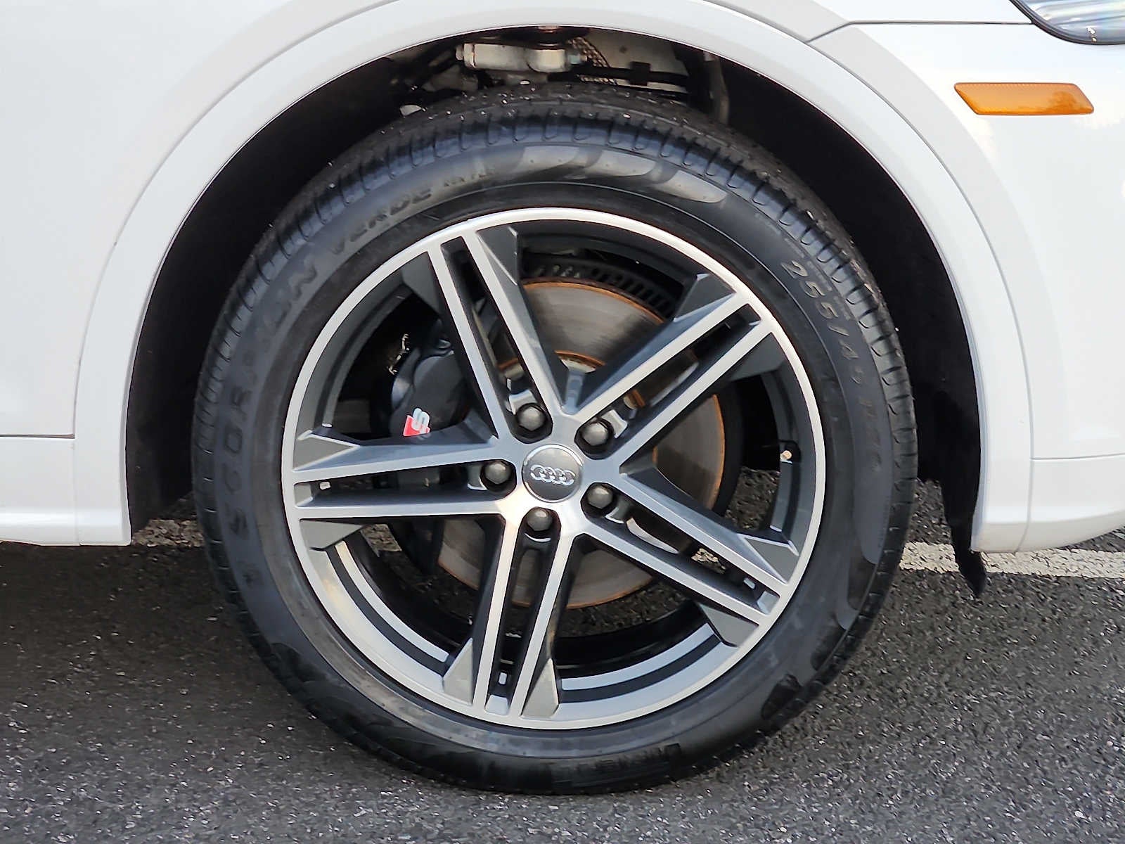 2020 Audi SQ5 Premium Plus 3.0 TFSI quattro