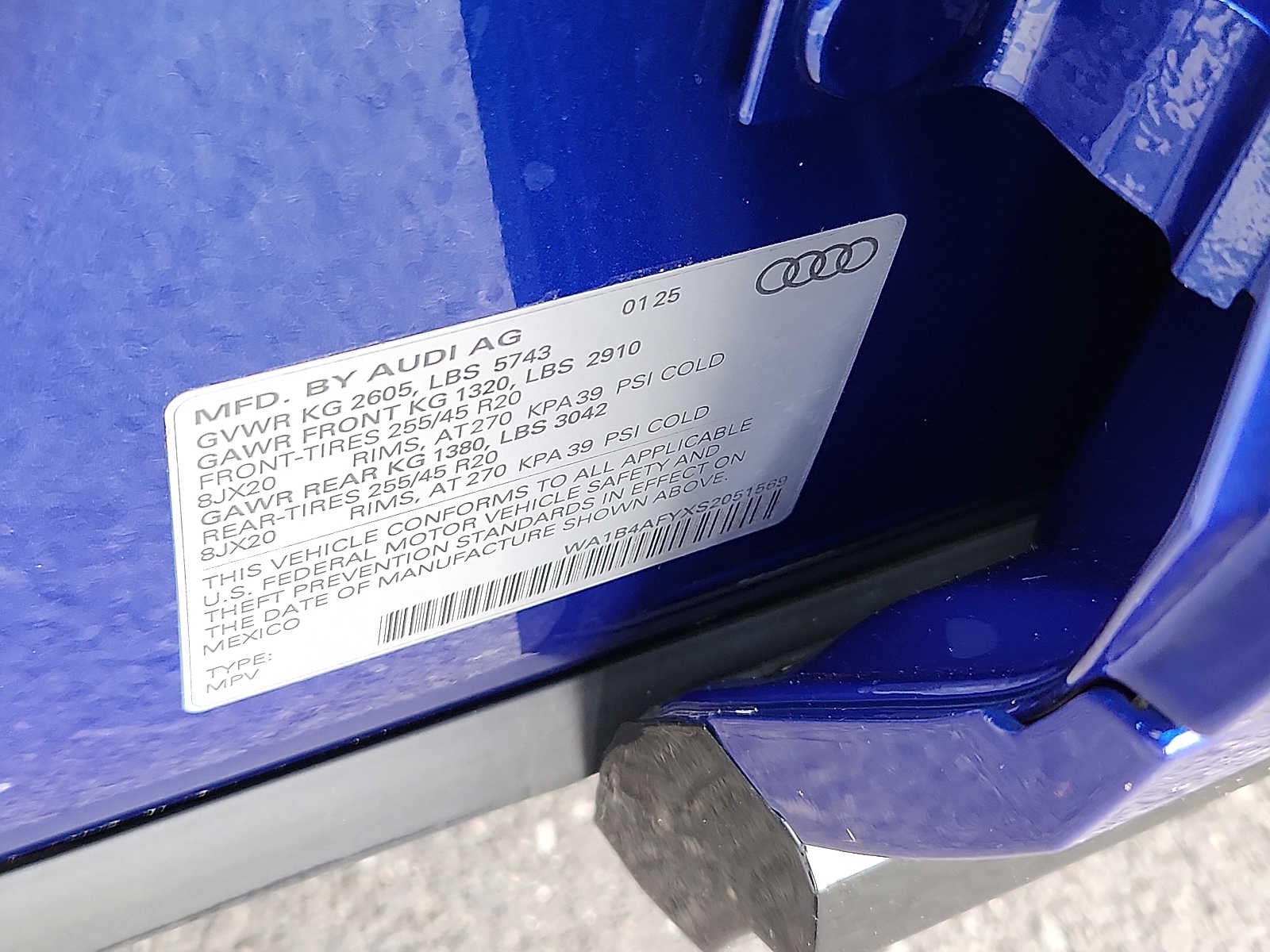 2025 Audi SQ5 Premium Plus 3.0 TFSI quattro