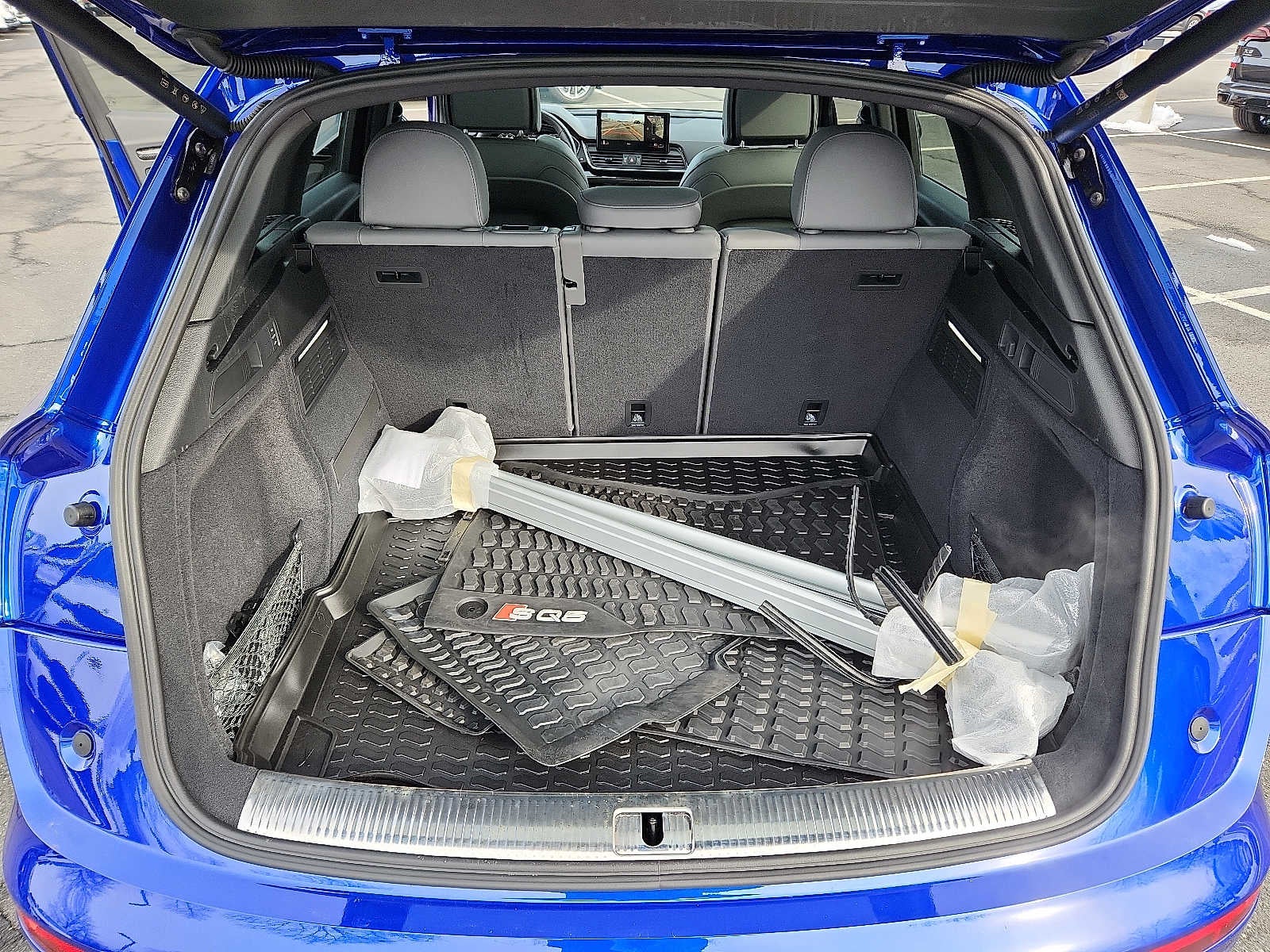 2025 Audi SQ5 Premium Plus 3.0 TFSI quattro