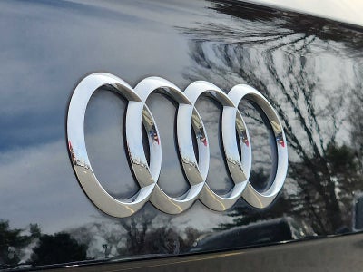 2019 Audi Q5 Premium Plus 45 TFSI quattro