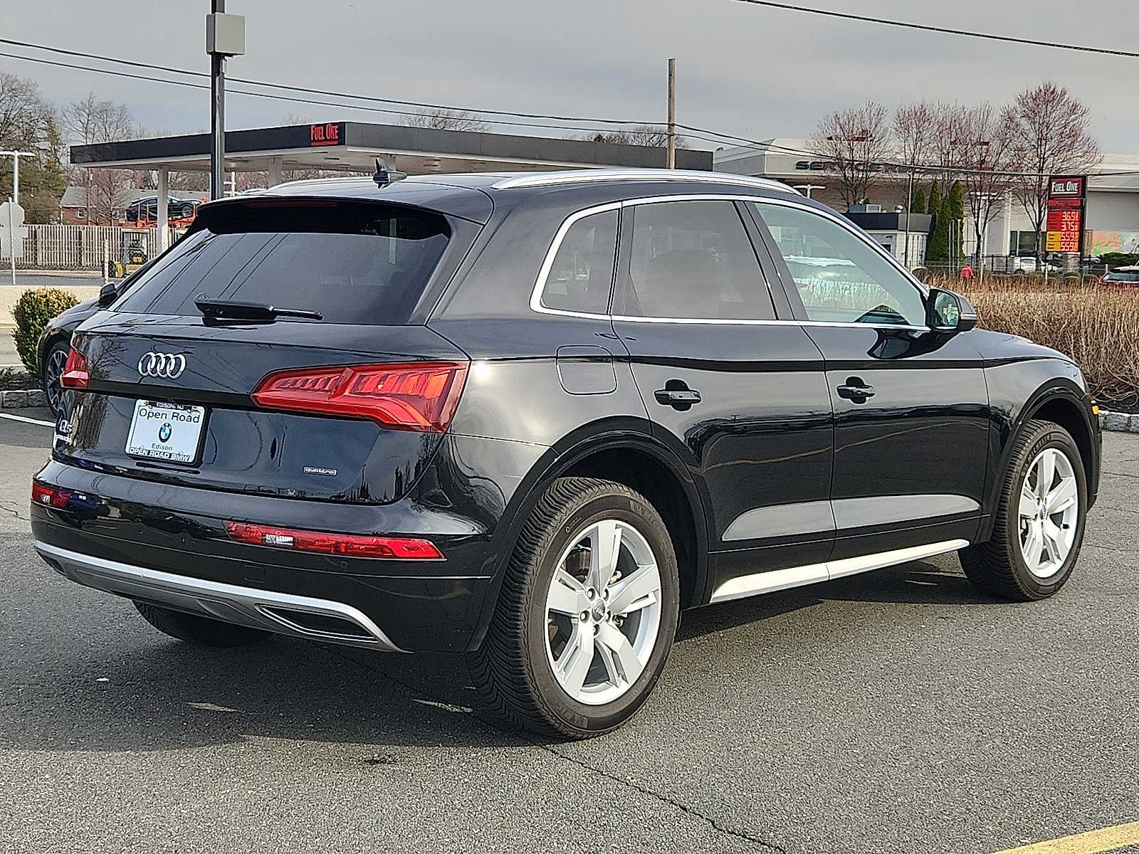 2019 Audi Q5 Premium Plus 45 TFSI quattro