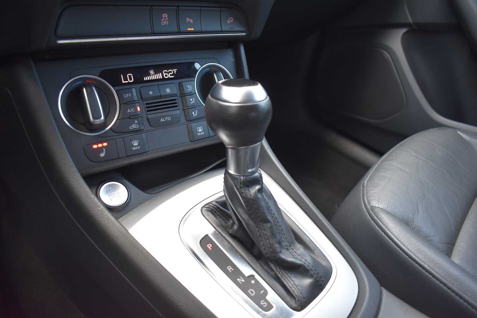 2017 Audi Q3 2.0 TFSI Premium quattro AWD