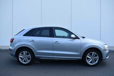 2017 Audi Q3 2.0 TFSI Premium quattro AWD