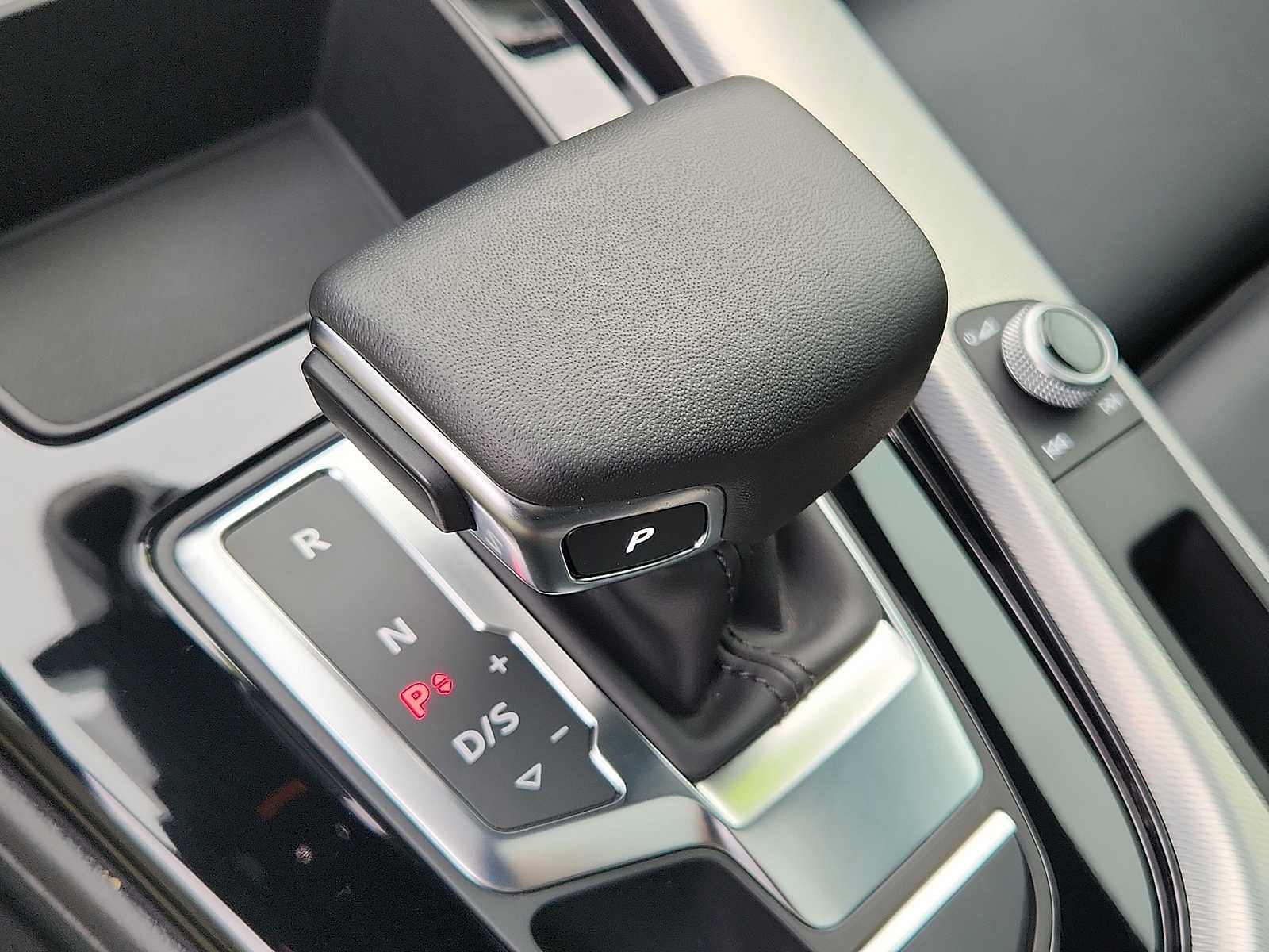 2025 Audi A5 Sportback S line Premium 45 TFSI quattro