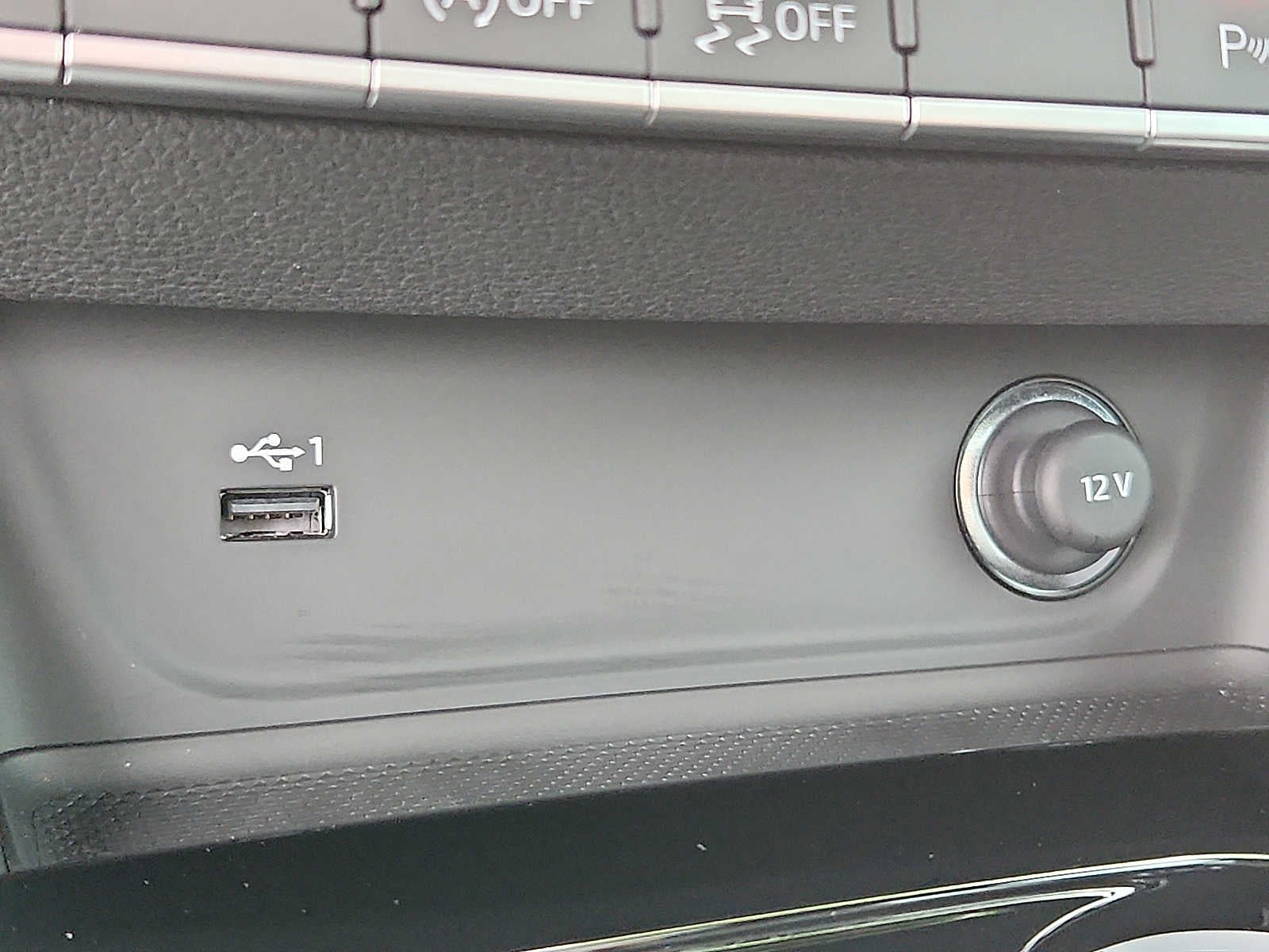 2025 Audi A5 Sportback S line Premium 45 TFSI quattro