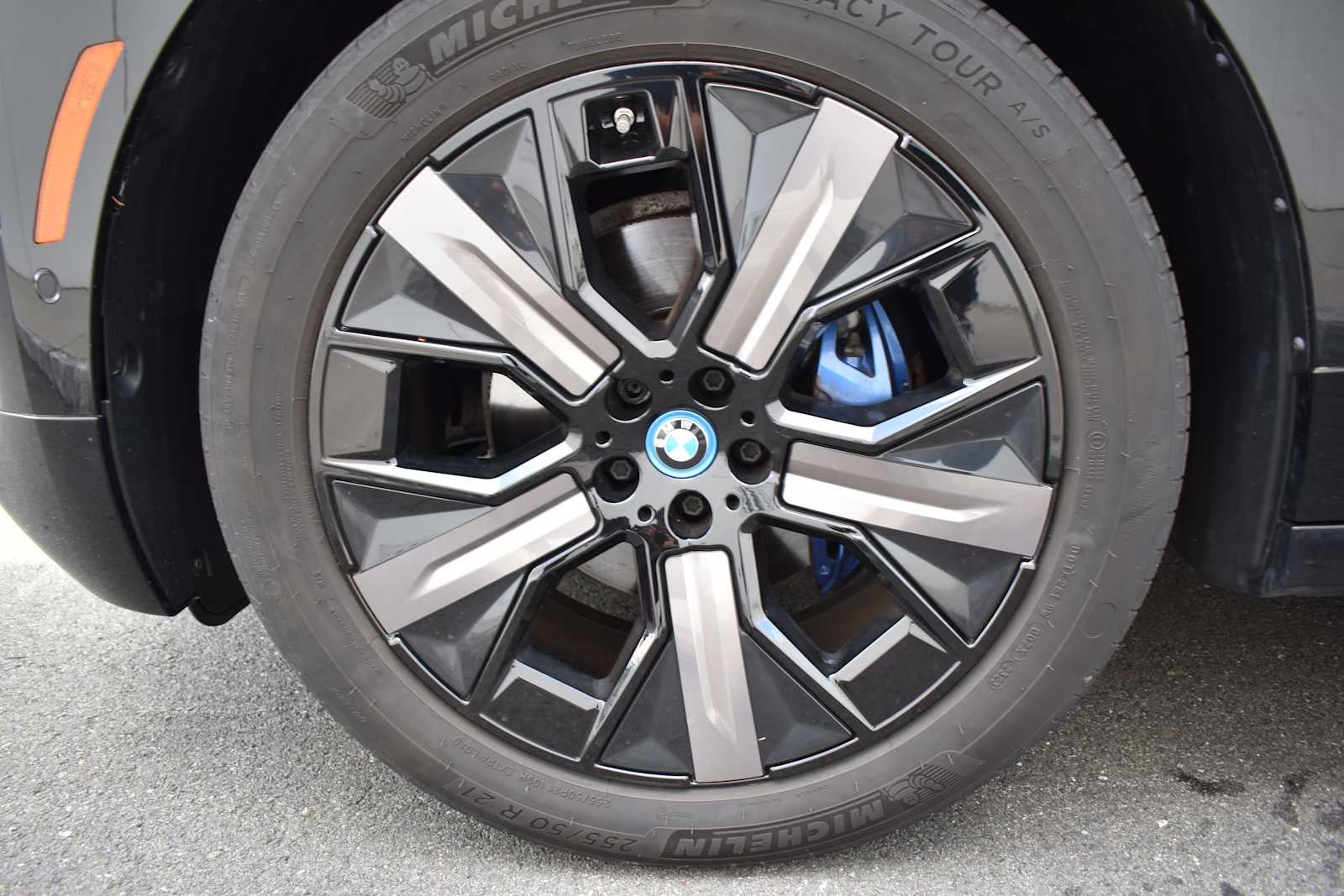 2024 BMW iX xDrive50 Sports Activity Vehicle