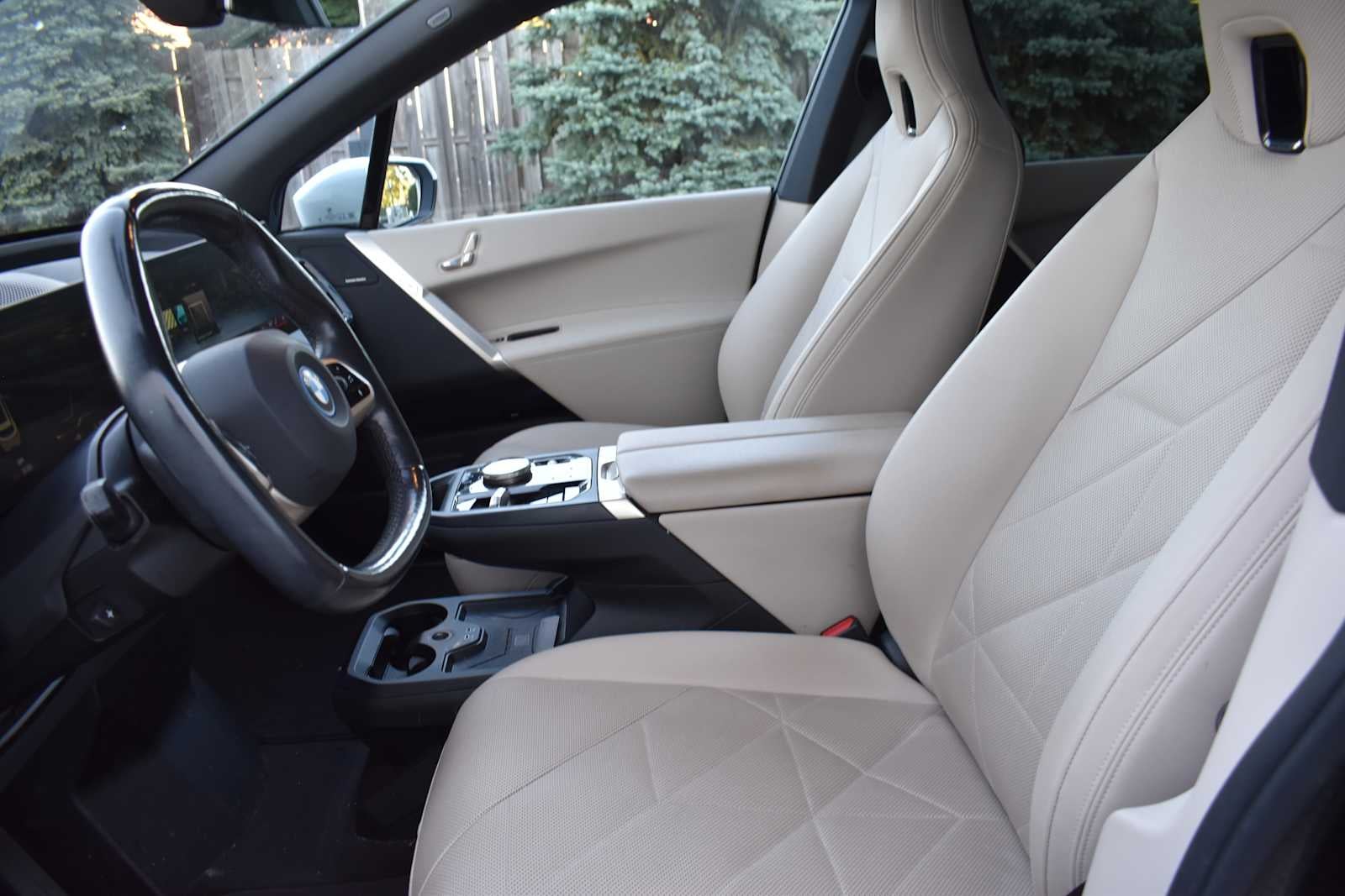 2024 BMW iX xDrive50 Sports Activity Vehicle