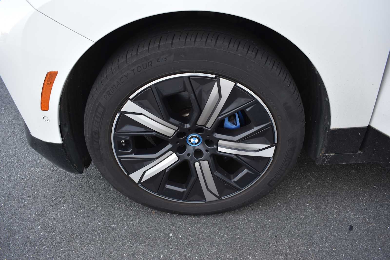 2024 BMW iX xDrive50 Sports Activity Vehicle
