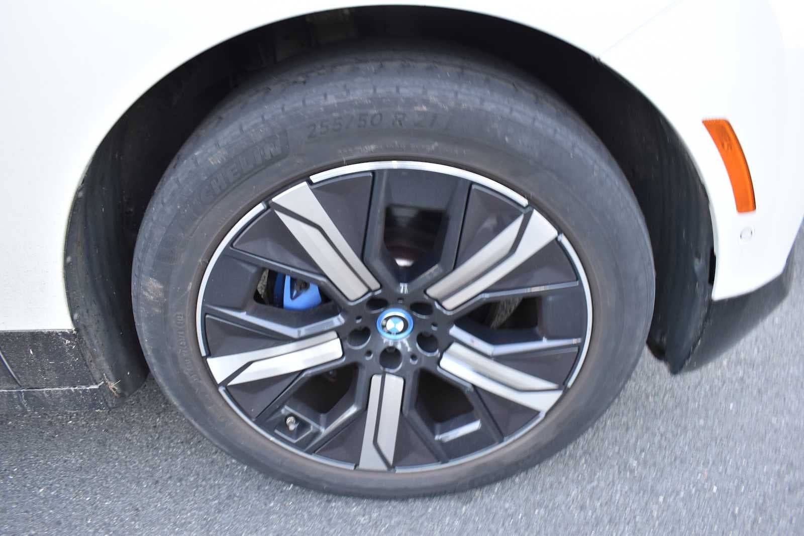 2024 BMW iX xDrive50 Sports Activity Vehicle