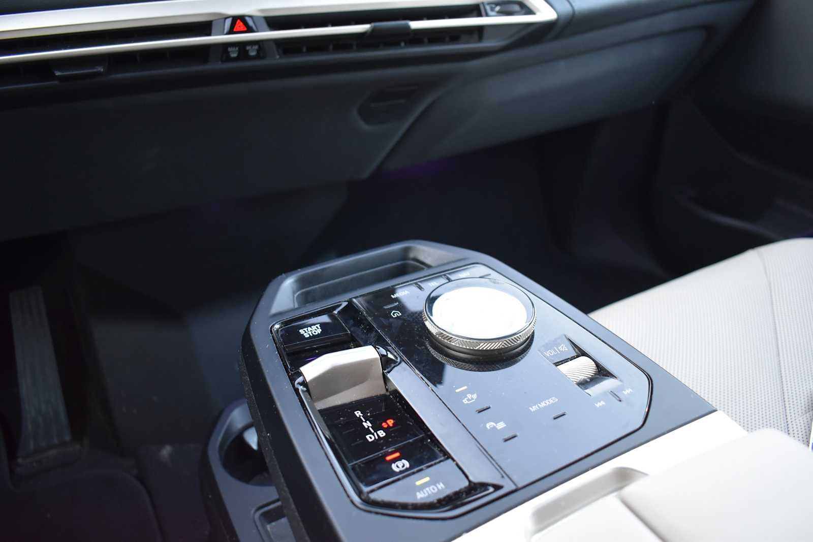 2024 BMW iX xDrive50 Sports Activity Vehicle
