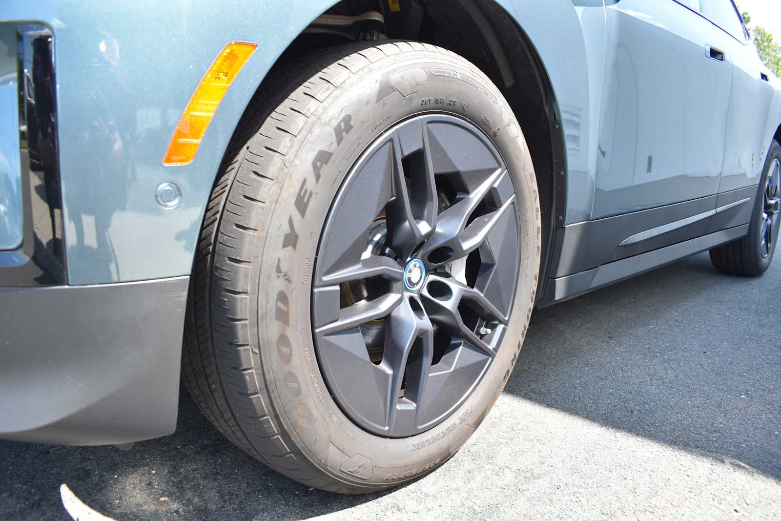 2024 BMW iX xDrive50 Sports Activity Vehicle