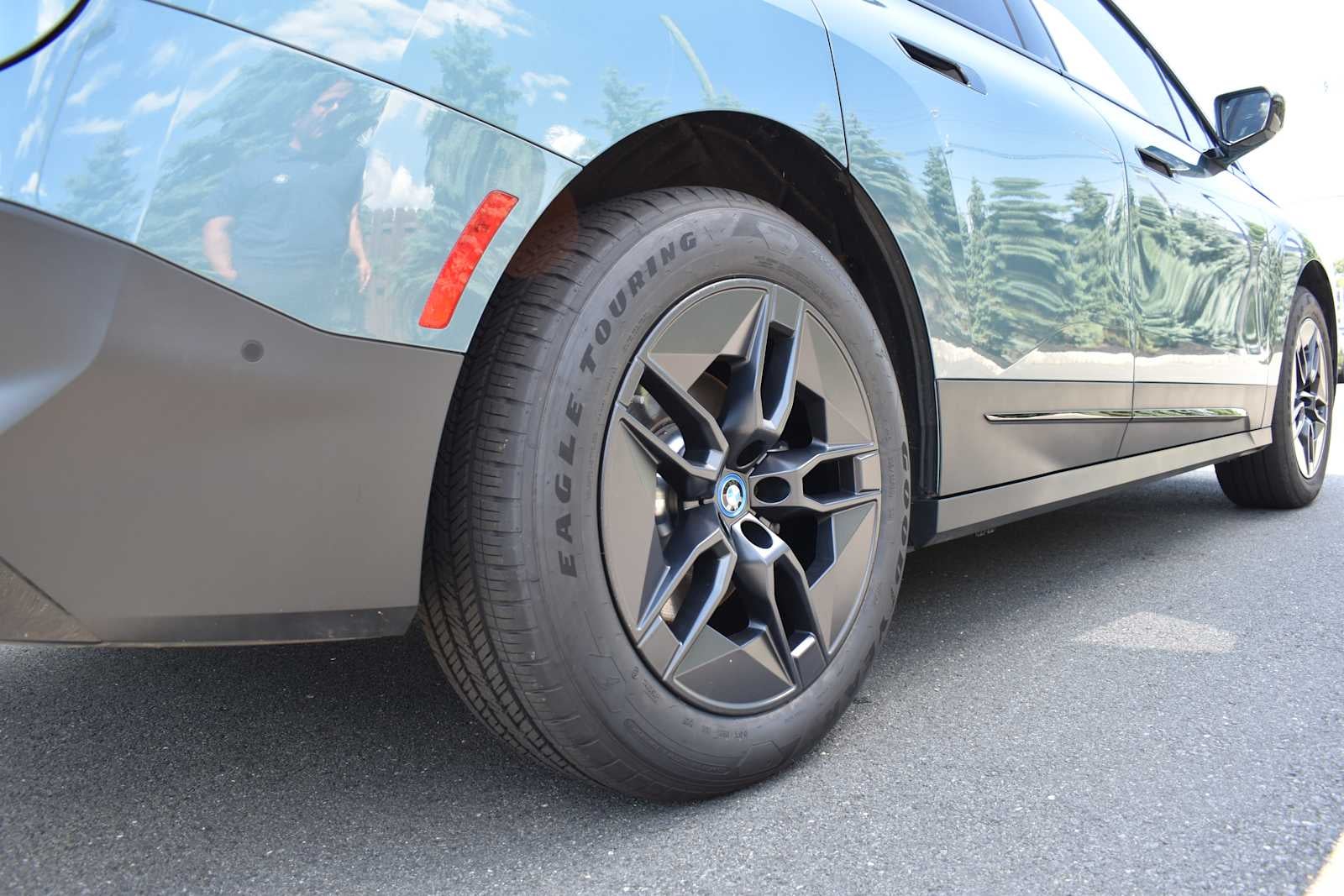 2024 BMW iX xDrive50 Sports Activity Vehicle