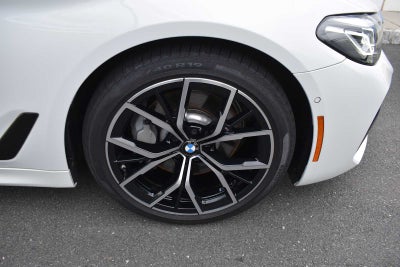2023 BMW 5 Series 530i xDrive Sedan