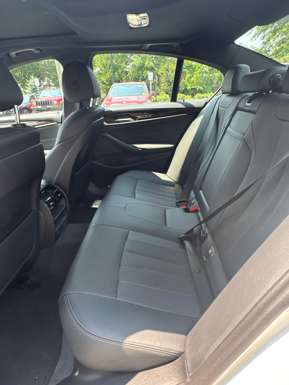 2023 BMW 5 Series 530i xDrive Sedan