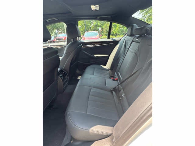 2023 BMW 5 Series 530i xDrive Sedan