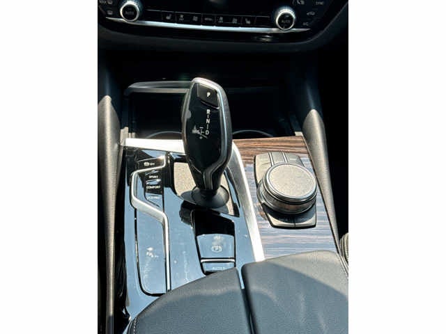 2023 BMW 5 Series 530i xDrive Sedan