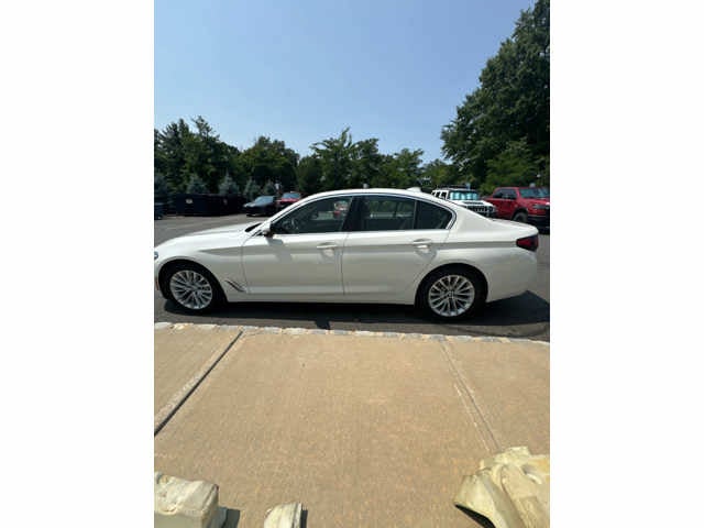 2023 BMW 5 Series 530i xDrive Sedan