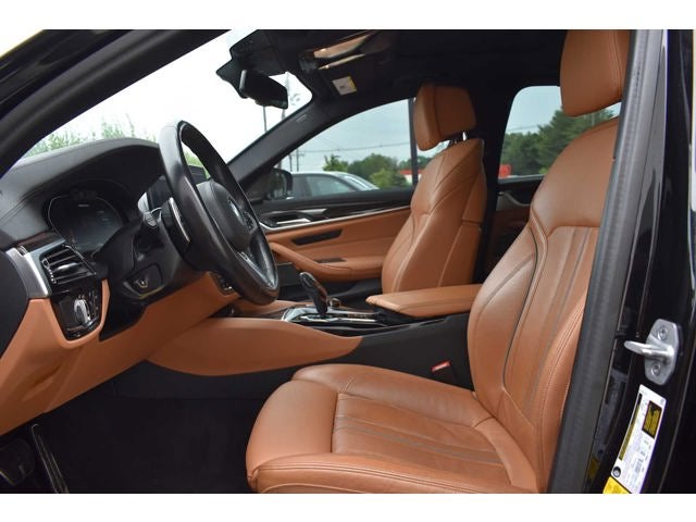 2023 BMW 5 Series M550i xDrive Sedan