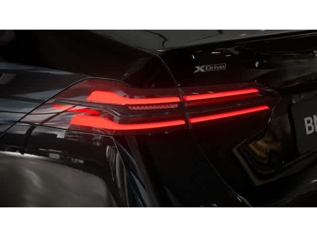 2026 BMW 5 Series 550e xDrive Sedan