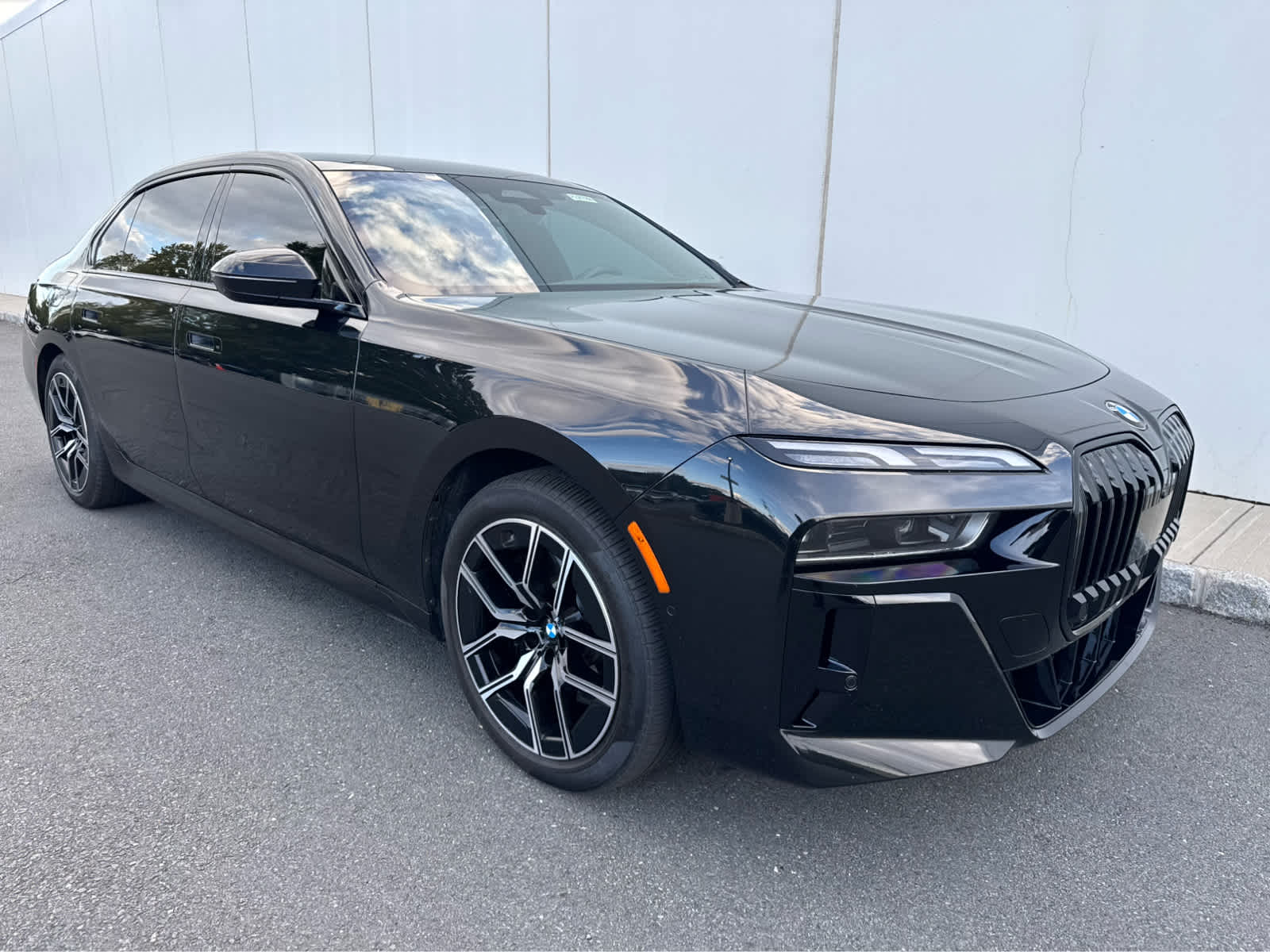 2024 BMW 7 Series 740i xDrive Sedan
