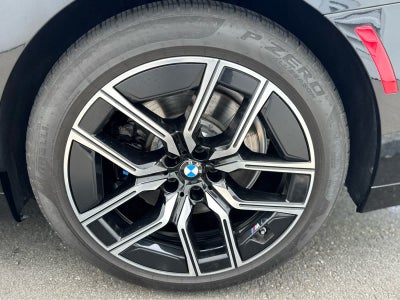 2024 BMW 7 Series 740i xDrive Sedan