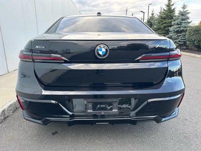 2024 BMW 7 Series 740i xDrive Sedan
