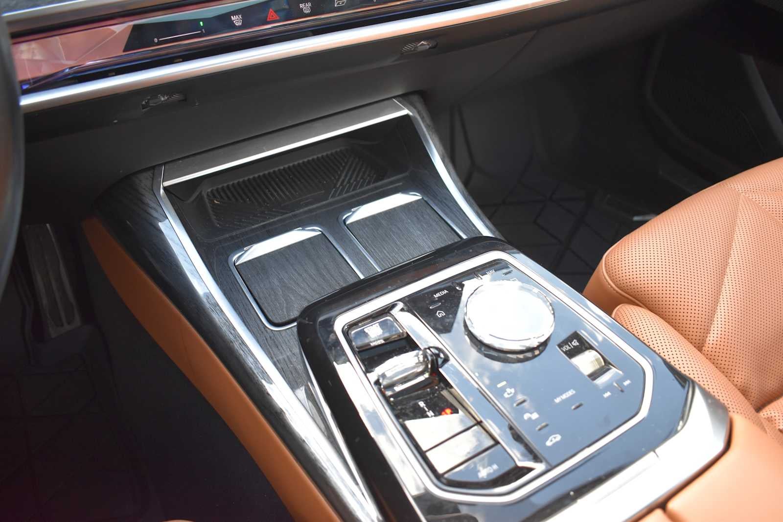 2024 BMW 7 Series 740i xDrive Sedan