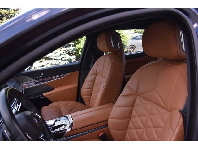 2024 BMW 7 Series 740i xDrive Sedan